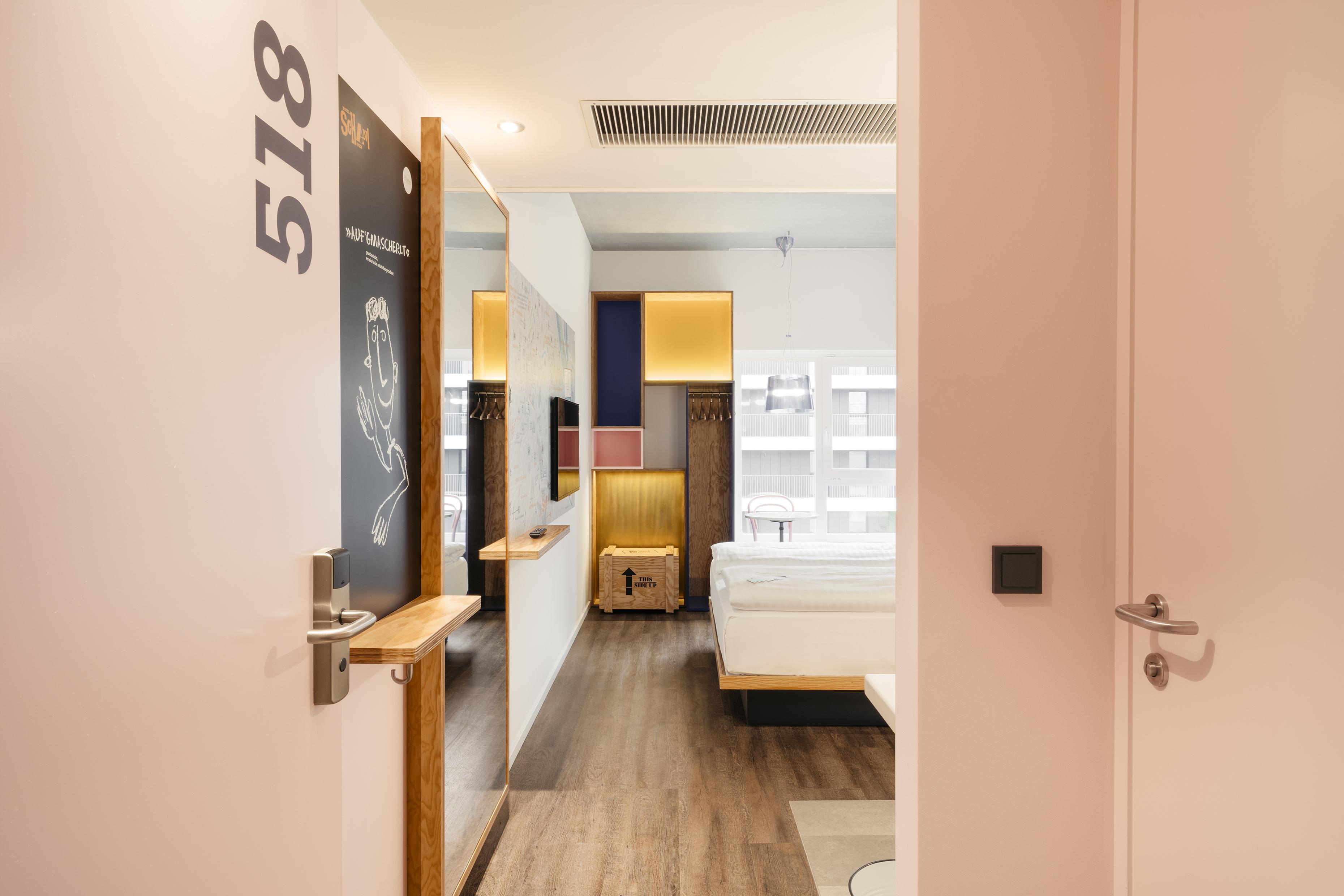 Hotel Schani 4*
